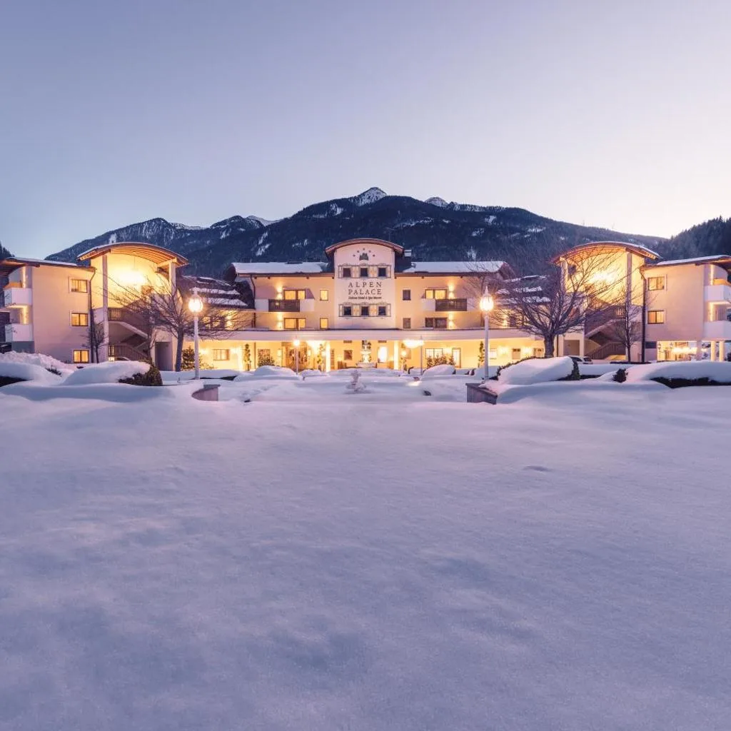 Alpenpalace Luxury Hideaway & Spa Retreat - صورة 10