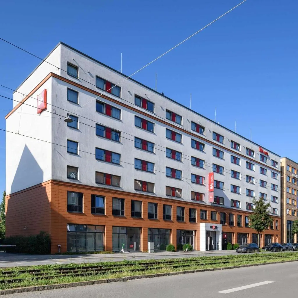 Ibis München City Arnulfpark - صورة 7