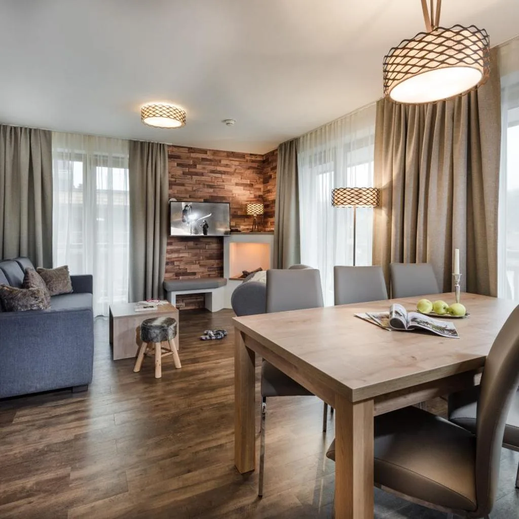 AlpenParks Hotel & Apartment Central Zell am See - صورة 4