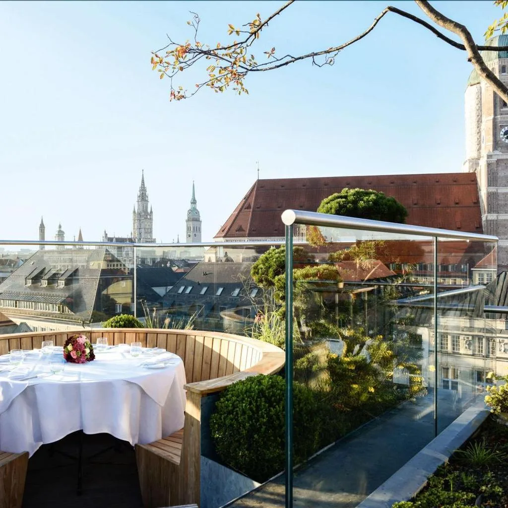 Hotel Bayerischer Hof - The Leading Hotels of the World - صورة 2