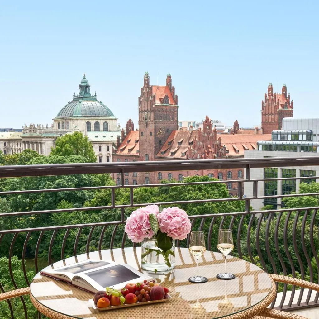 Rocco Forte The Charles Hotel - صورة 18