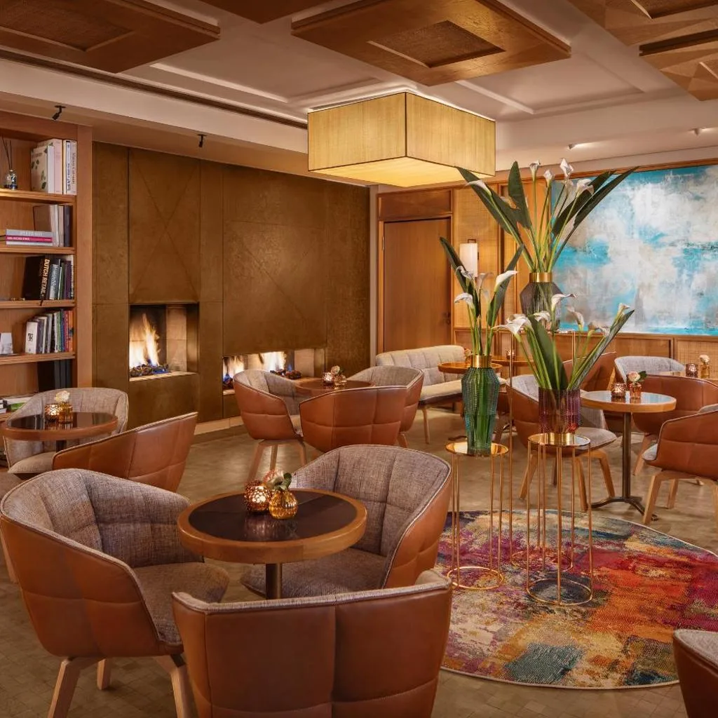 Louis Hotel - صورة 20
