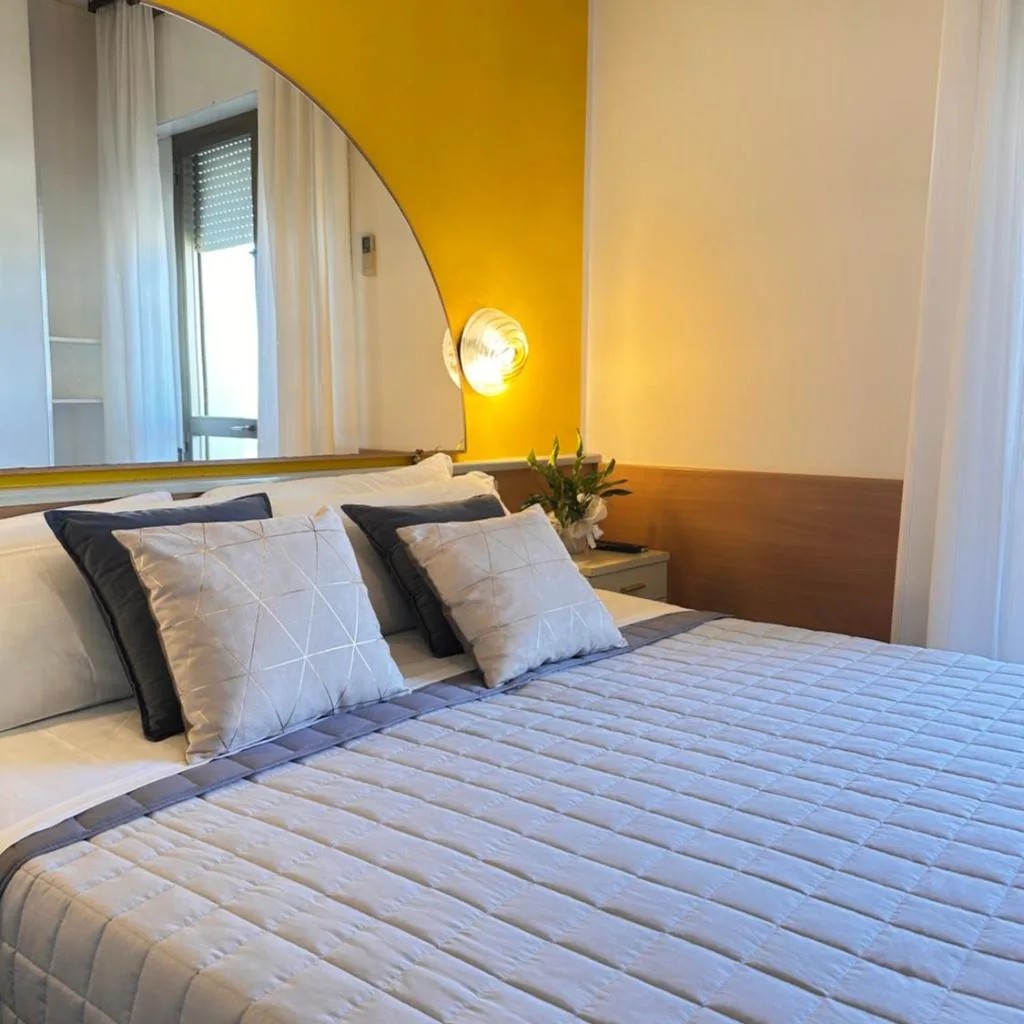 Hotel Splendid Suisse - صورة 19