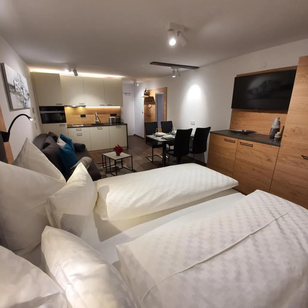 Apartment Leontina - with Air Conditioning and Summer Card - صورة 9