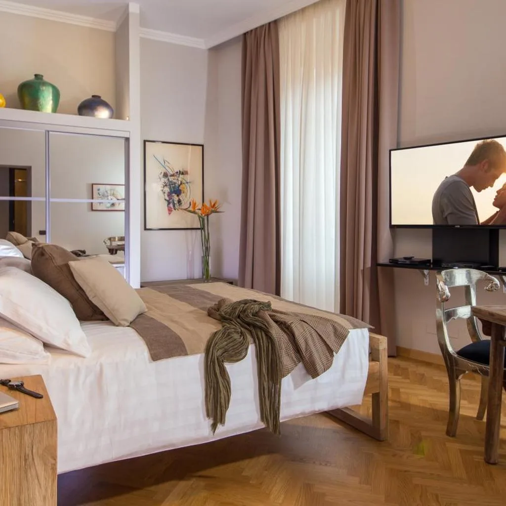 QT Suites Roma - صورة 14