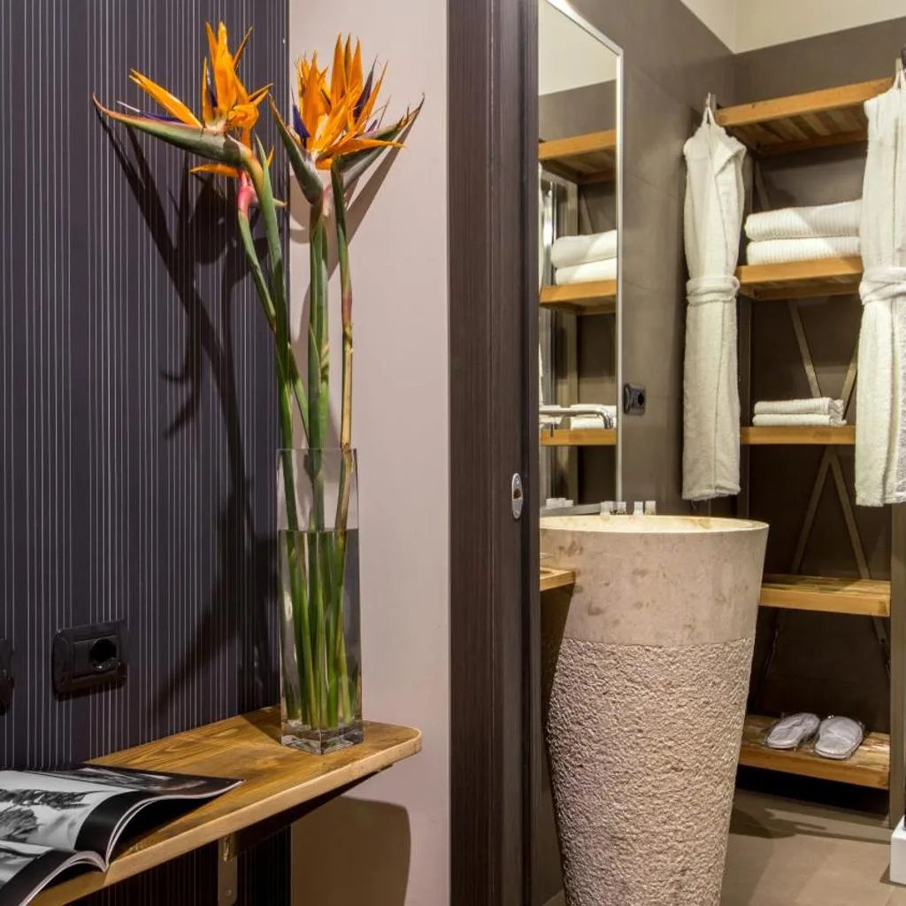 QT Suites Roma - صورة 17