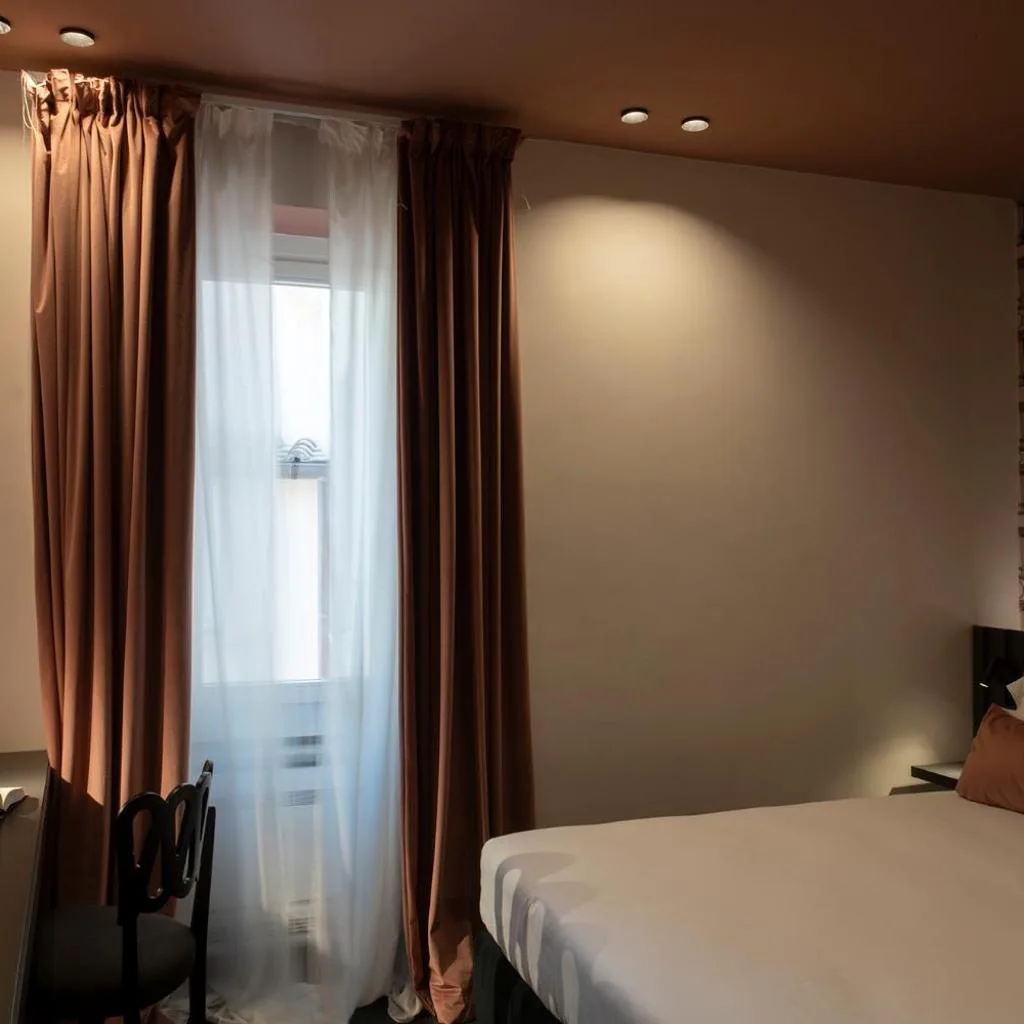 Colonna Suite Del Corso - صورة 10