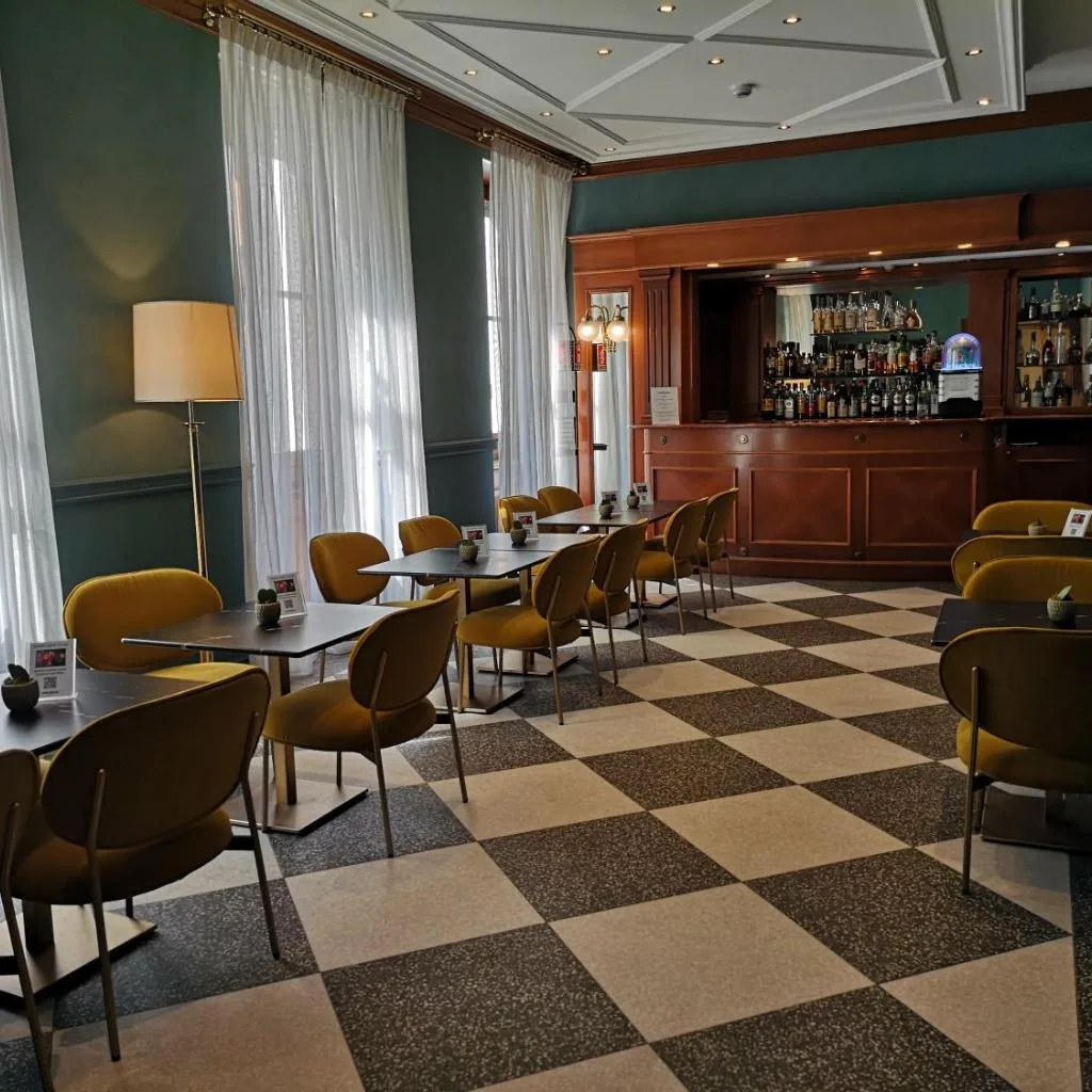 Hotel Berna - صورة 8