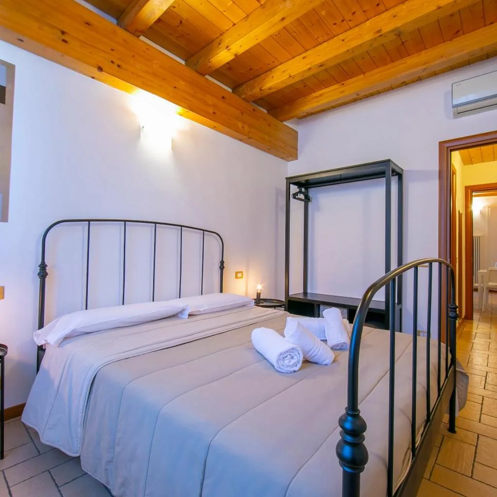 Le Stanze del Lago Apartments - صورة 13