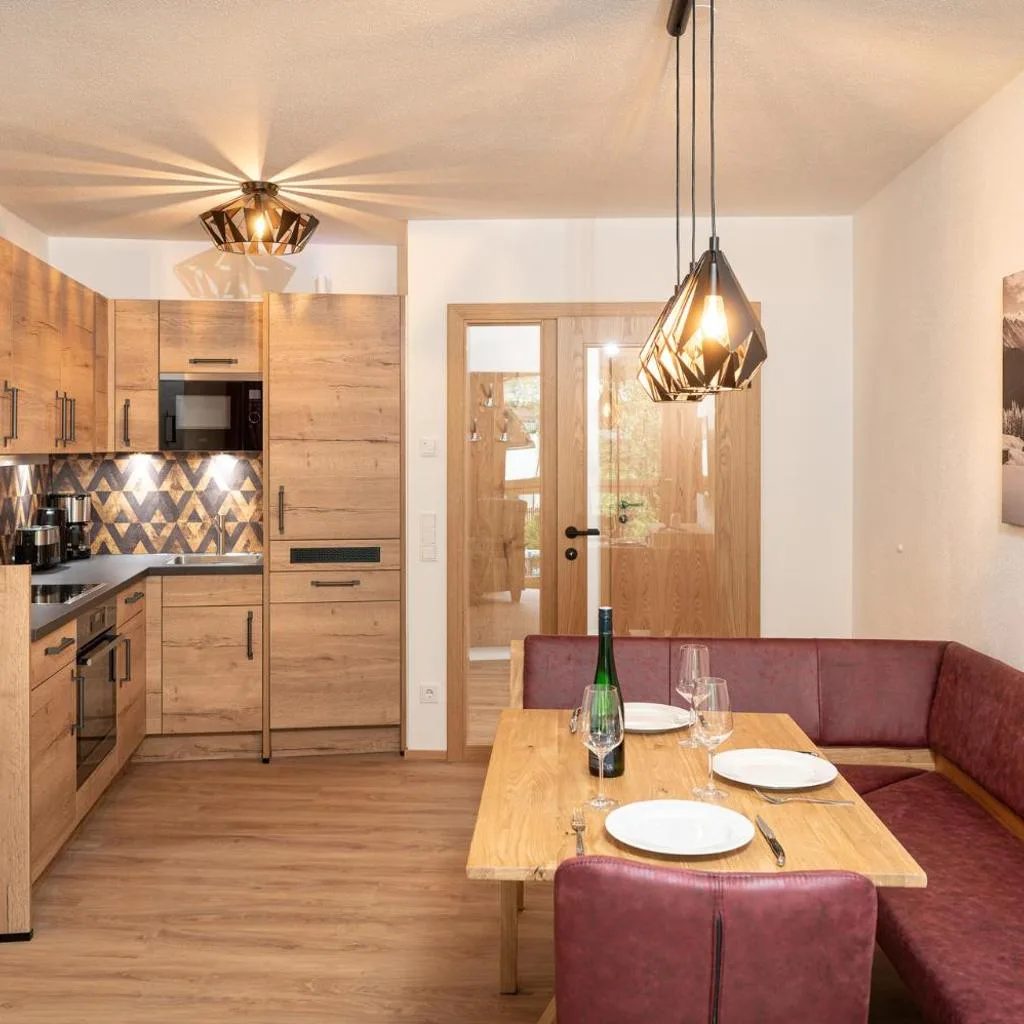 AlpenParks Wildbach Lodge Hochkönig - صورة 9