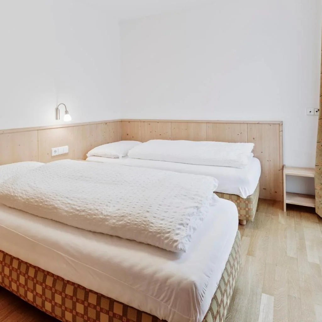 Apartments Petlin - صورة 10