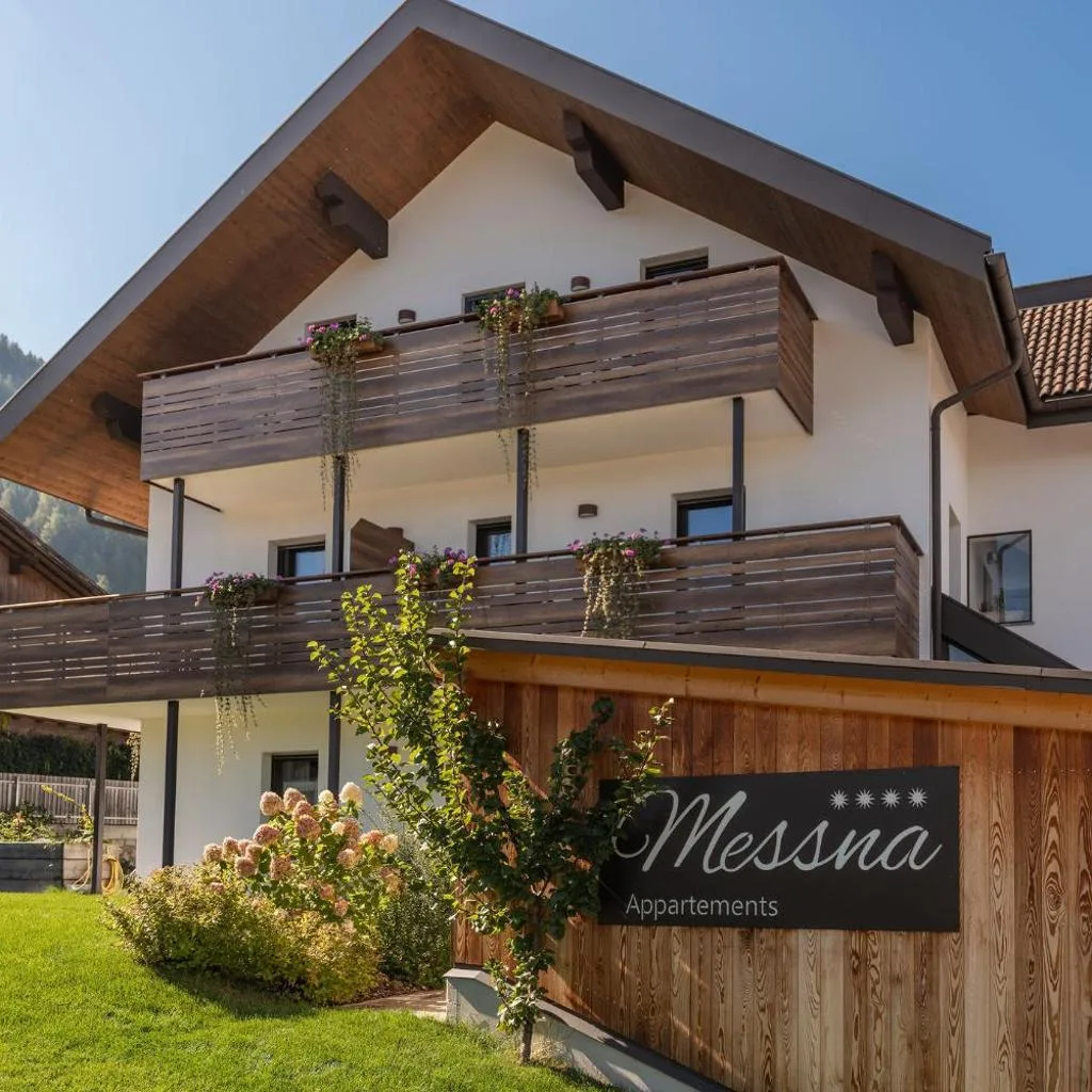 Messna Living