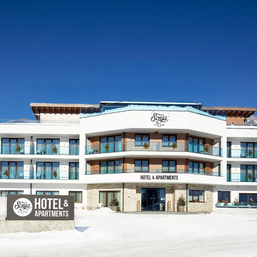 Sonja Alpine Resort - صورة 3