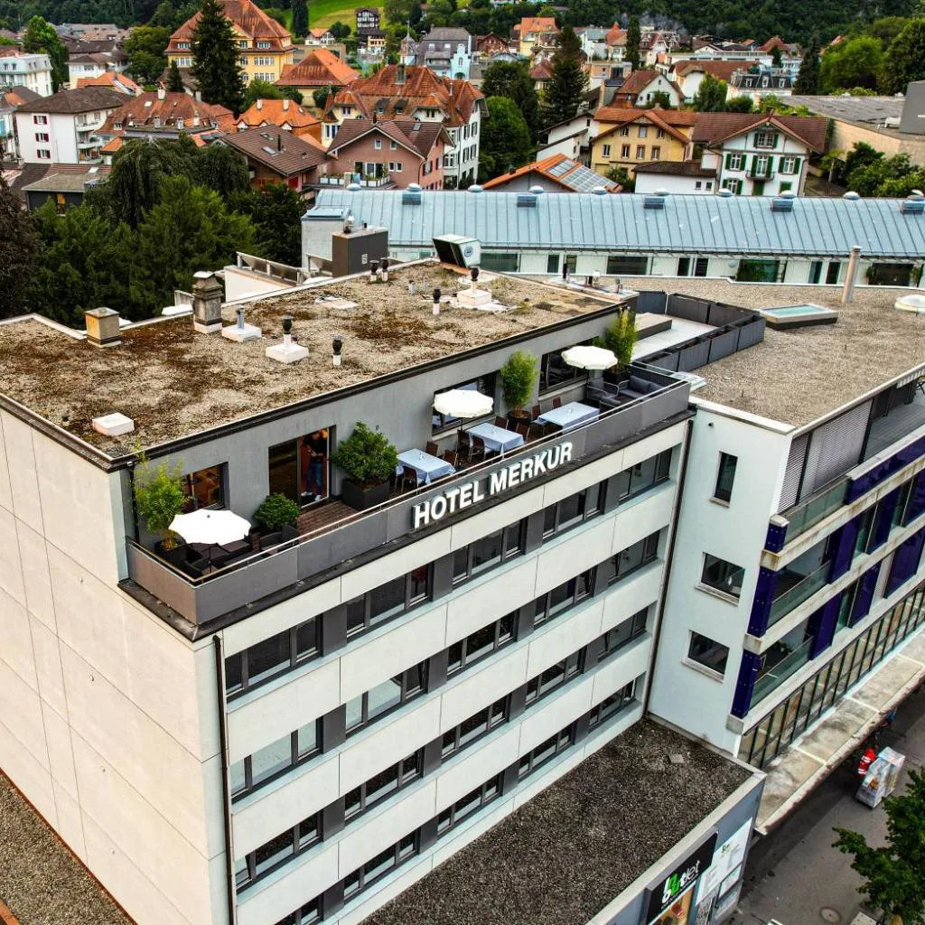 Hotel Merkur - West Station - صورة 13