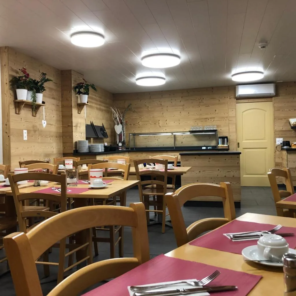 Hotel Crystal Interlaken - صورة 17