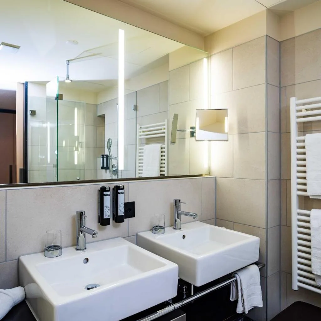 Hotel Seepark Thun - صورة 5