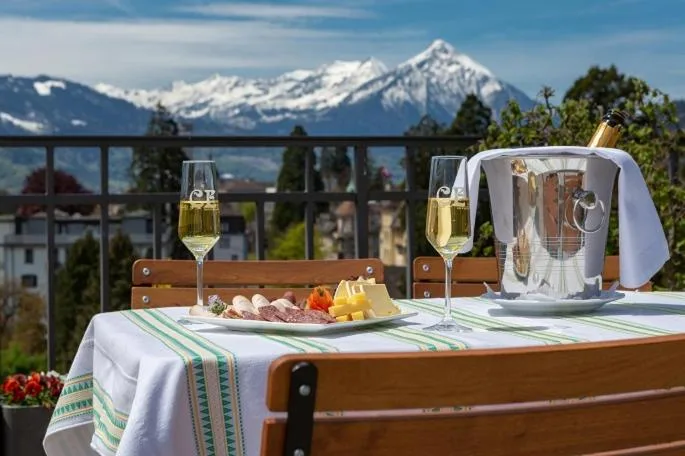 Carlton-Europe Vintage Adults Hotel - صورة 2