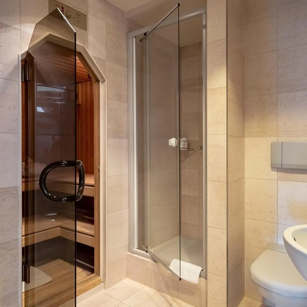 Carlton-Europe Vintage Adults Hotel - صورة 20
